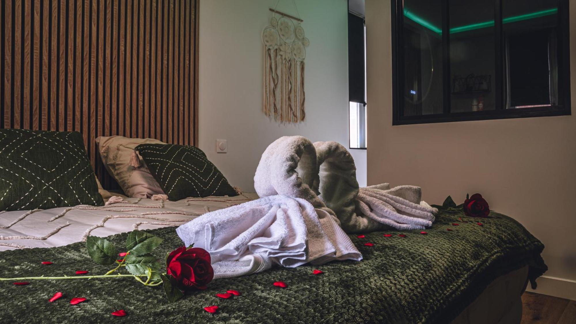 Evasion Room Spa Hénin-Beaumont Eksteriør bilde